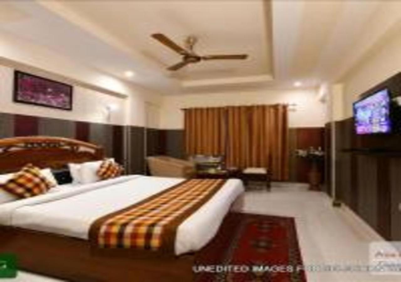 Hotel Chanakya 阿格拉 外观 照片