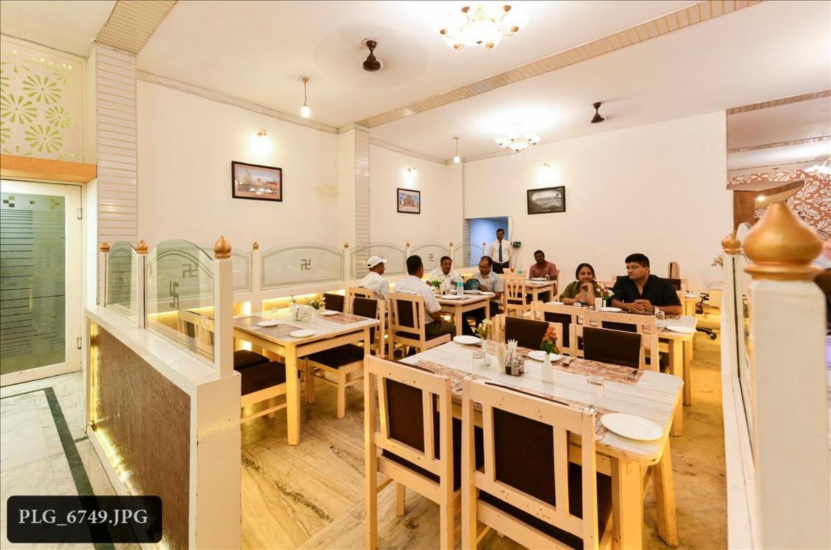Hotel Chanakya 阿格拉 外观 照片